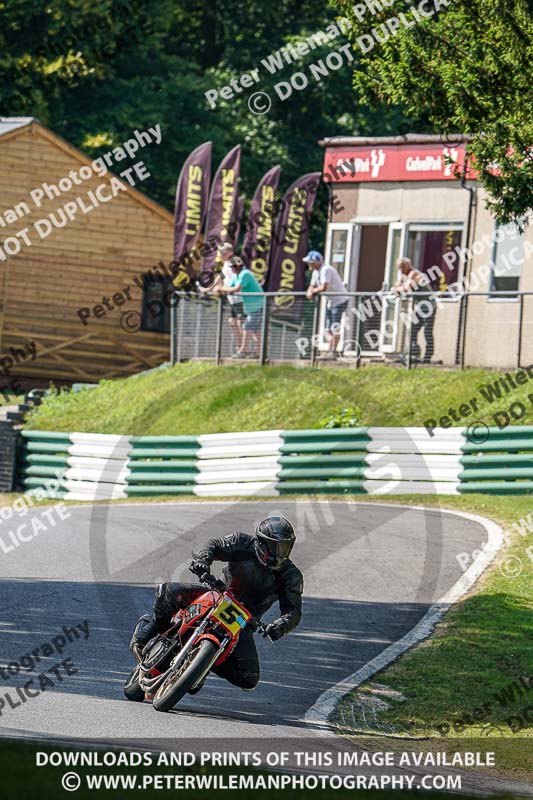 cadwell no limits trackday;cadwell park;cadwell park photographs;cadwell trackday photographs;enduro digital images;event digital images;eventdigitalimages;no limits trackdays;peter wileman photography;racing digital images;trackday digital images;trackday photos